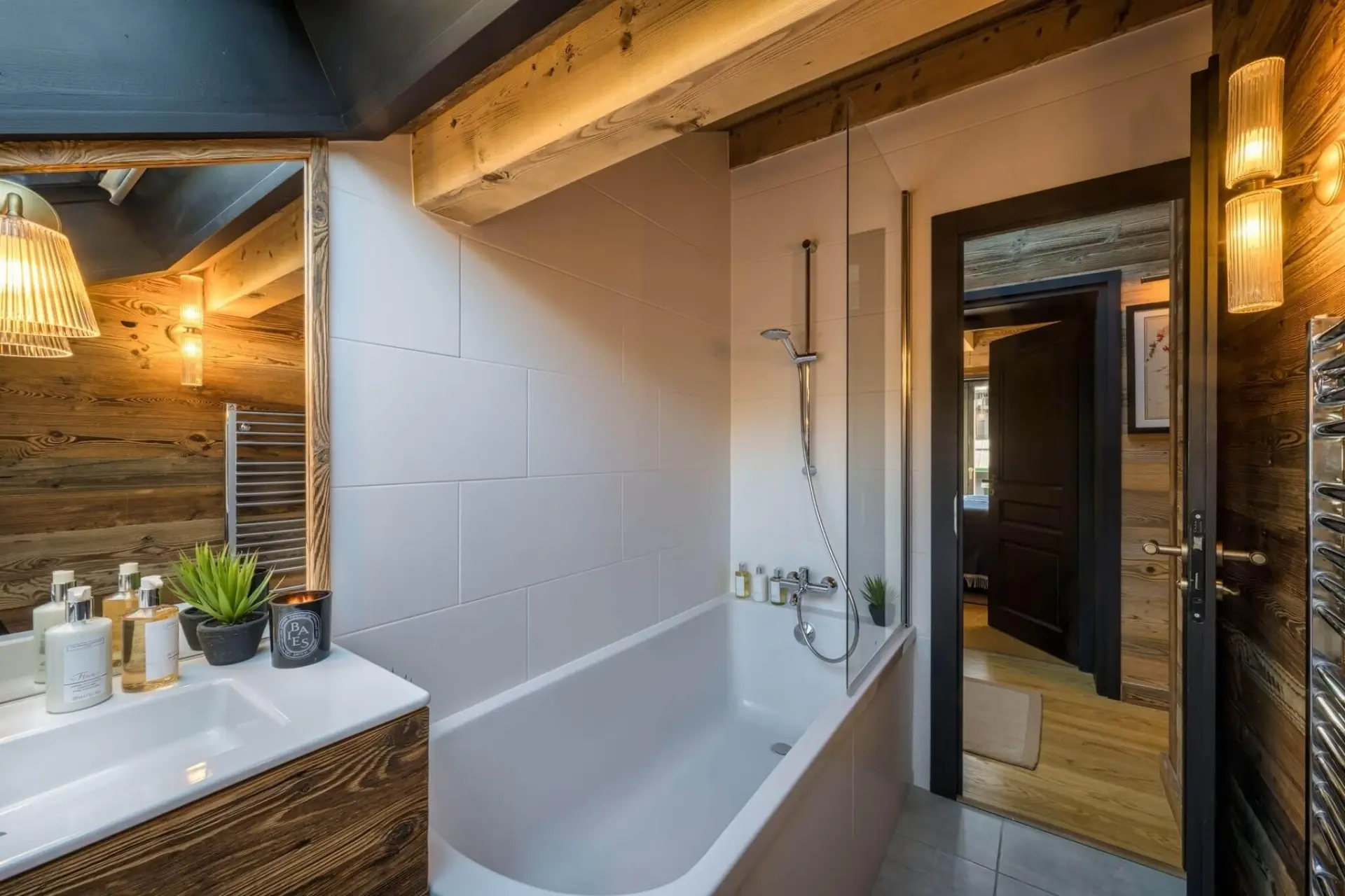 The Bungo, Morzine
