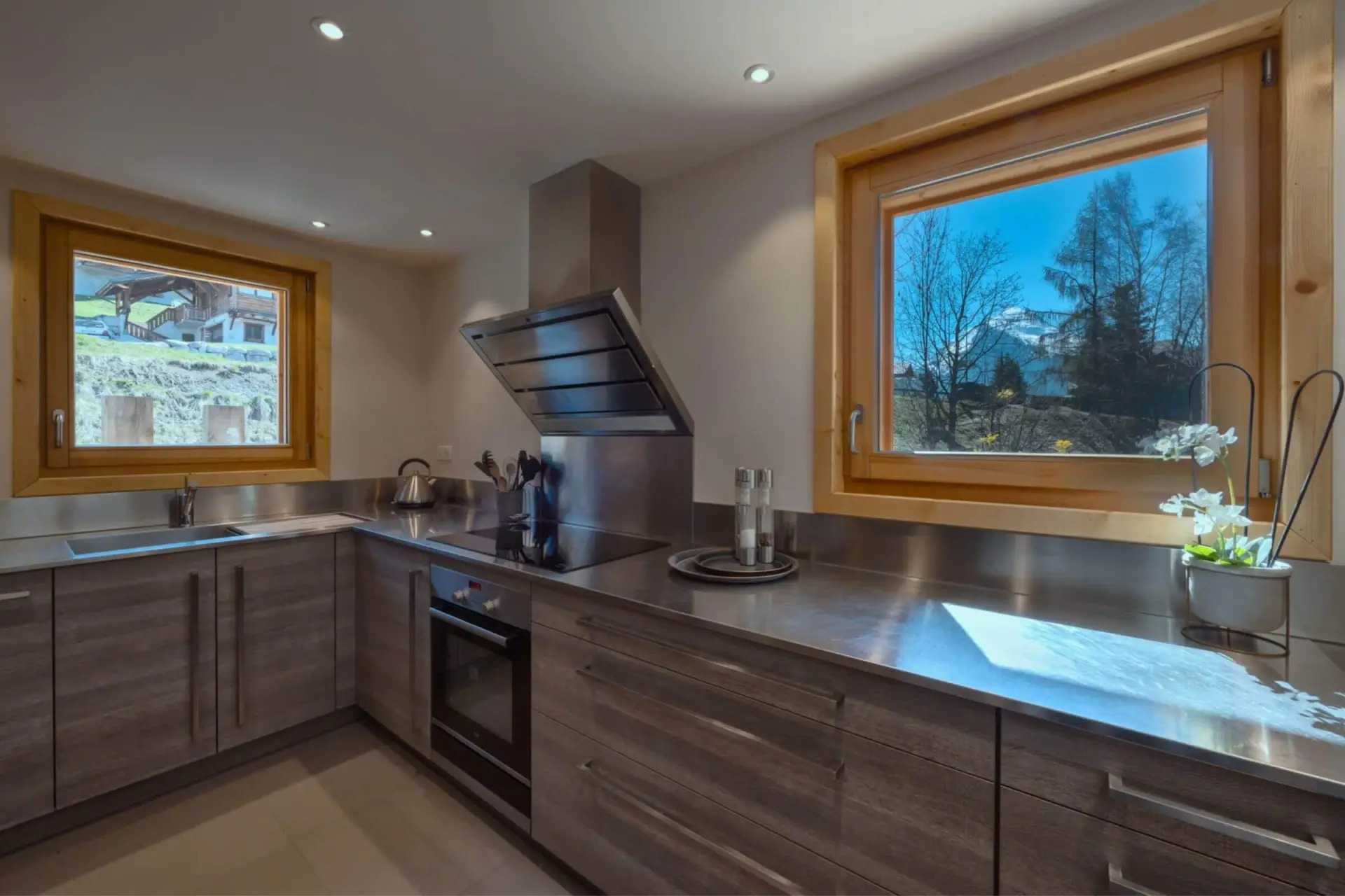 Chalet Blanc, Morzine
