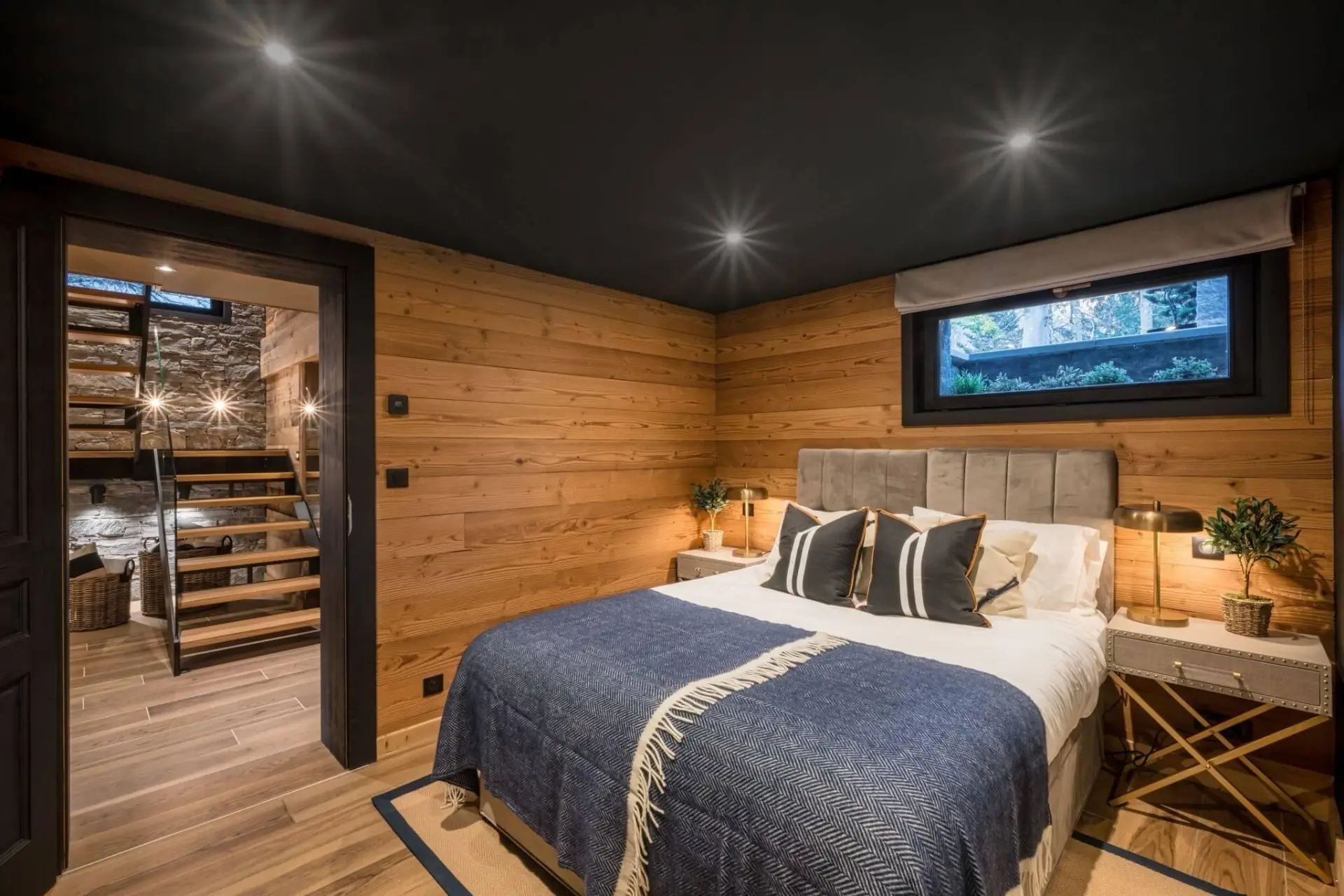 The Bungo, Morzine