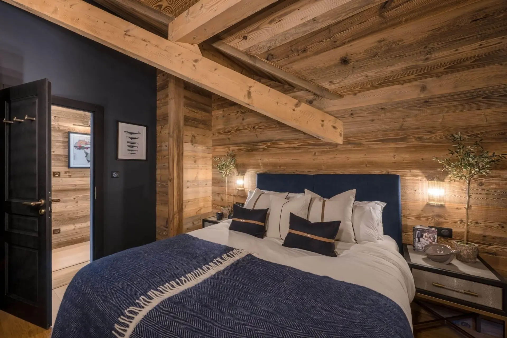 The Bungo, Morzine