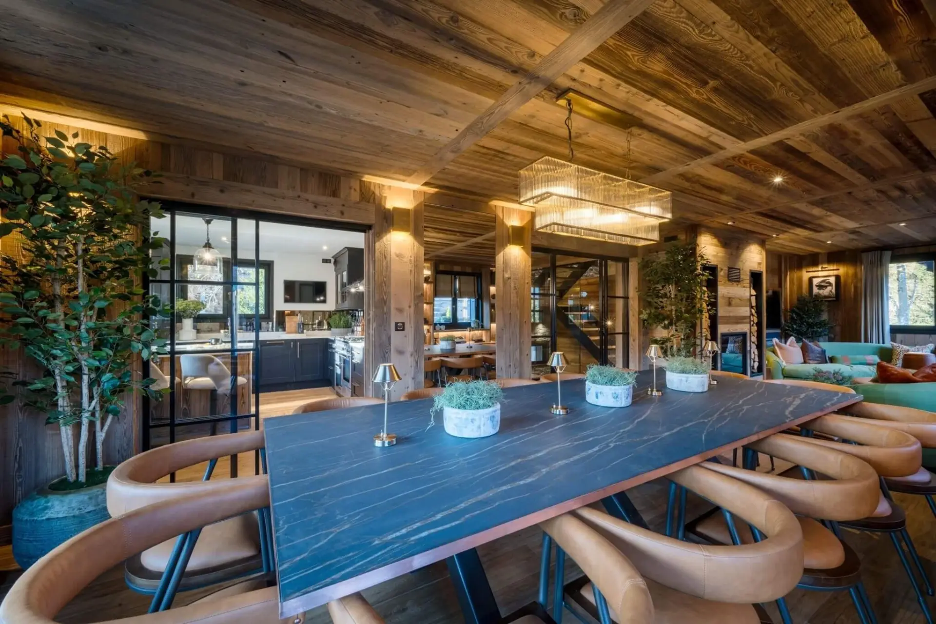 The Bungo, Morzine