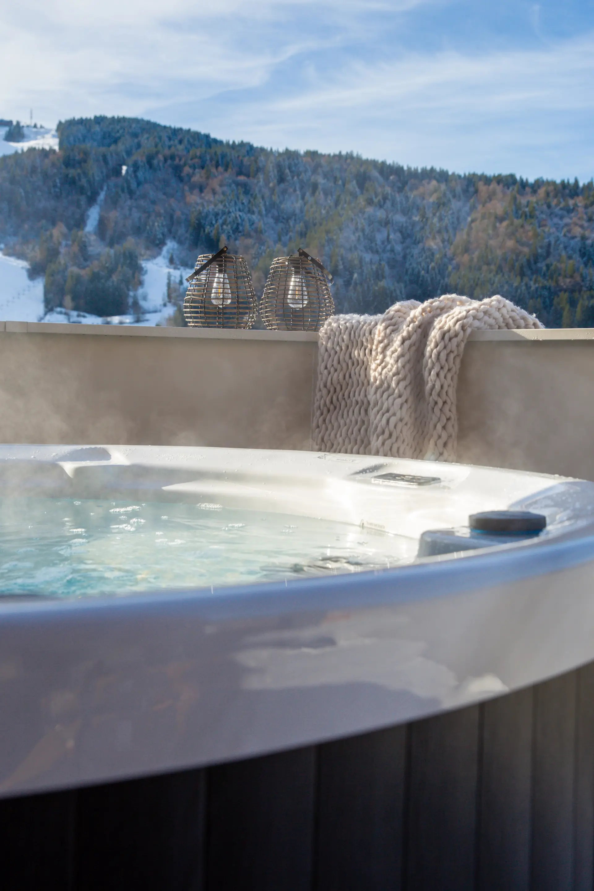 MM Yeti Hot Tub 6