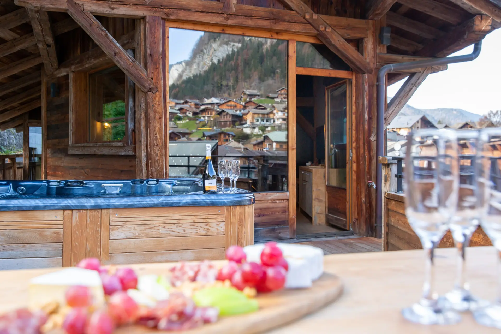 MM Arc Chalet Beau 28