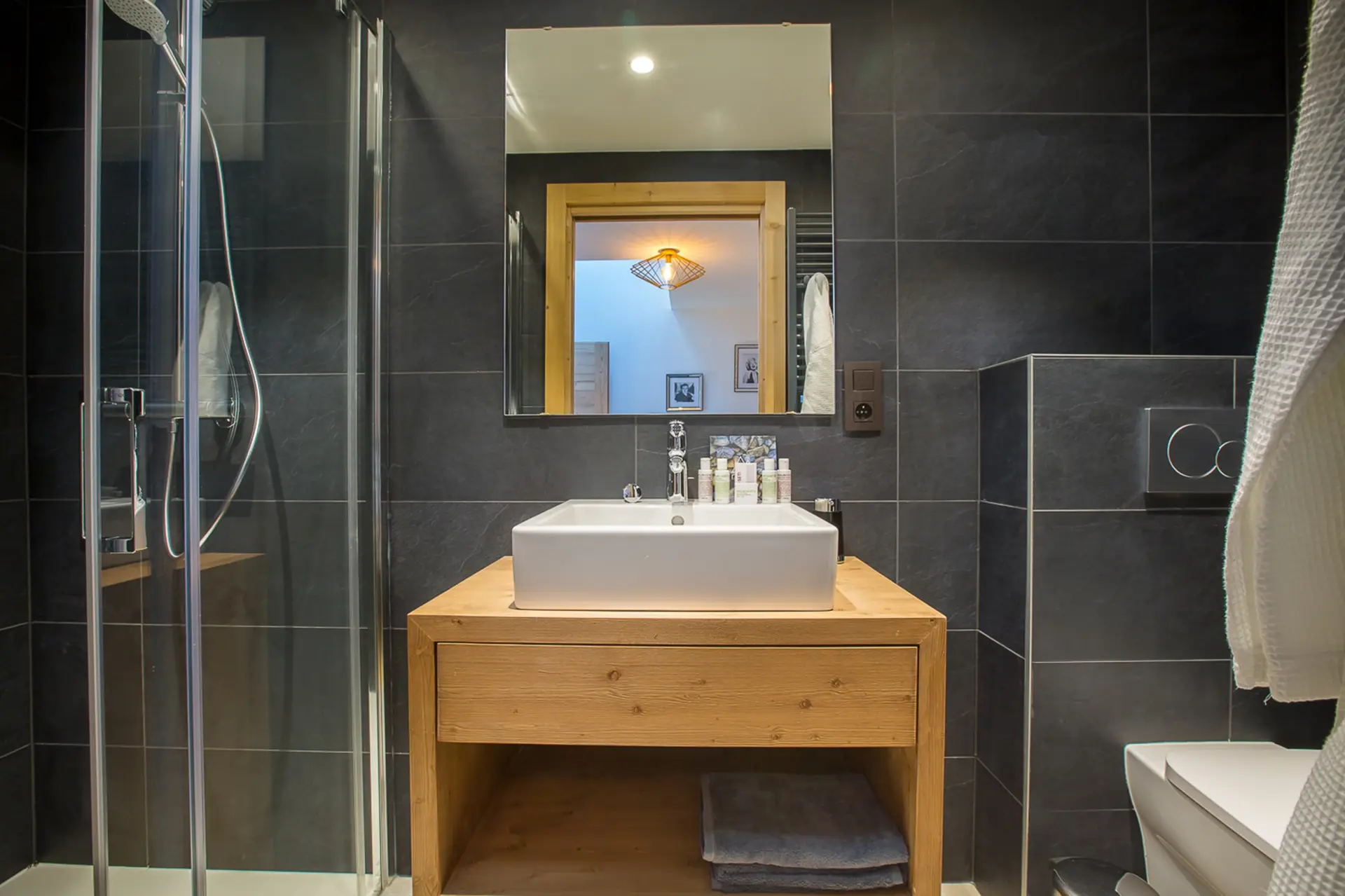 MM Morzna Apt SMALL 34