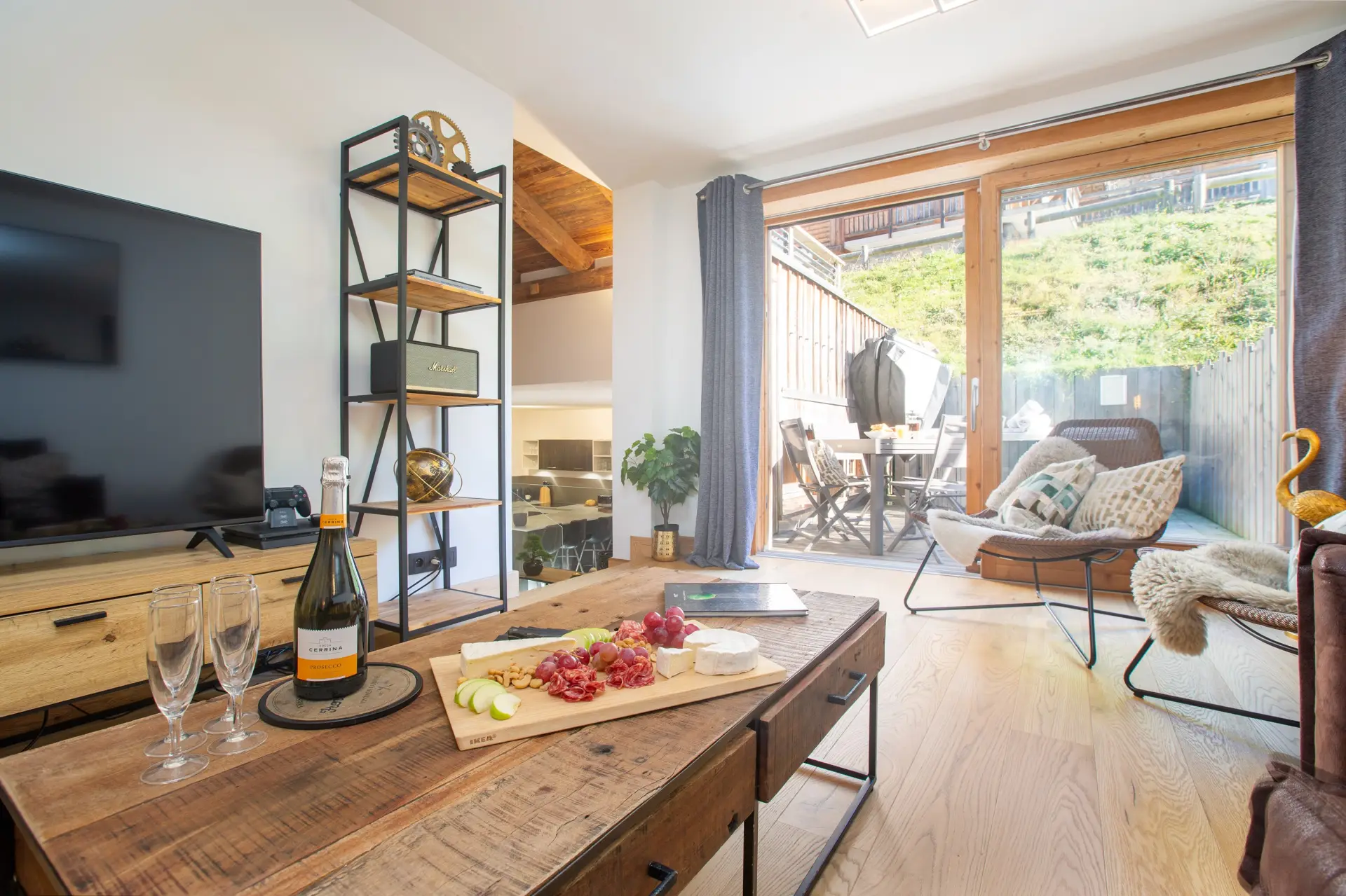 MM Morzna Etoile Living 4