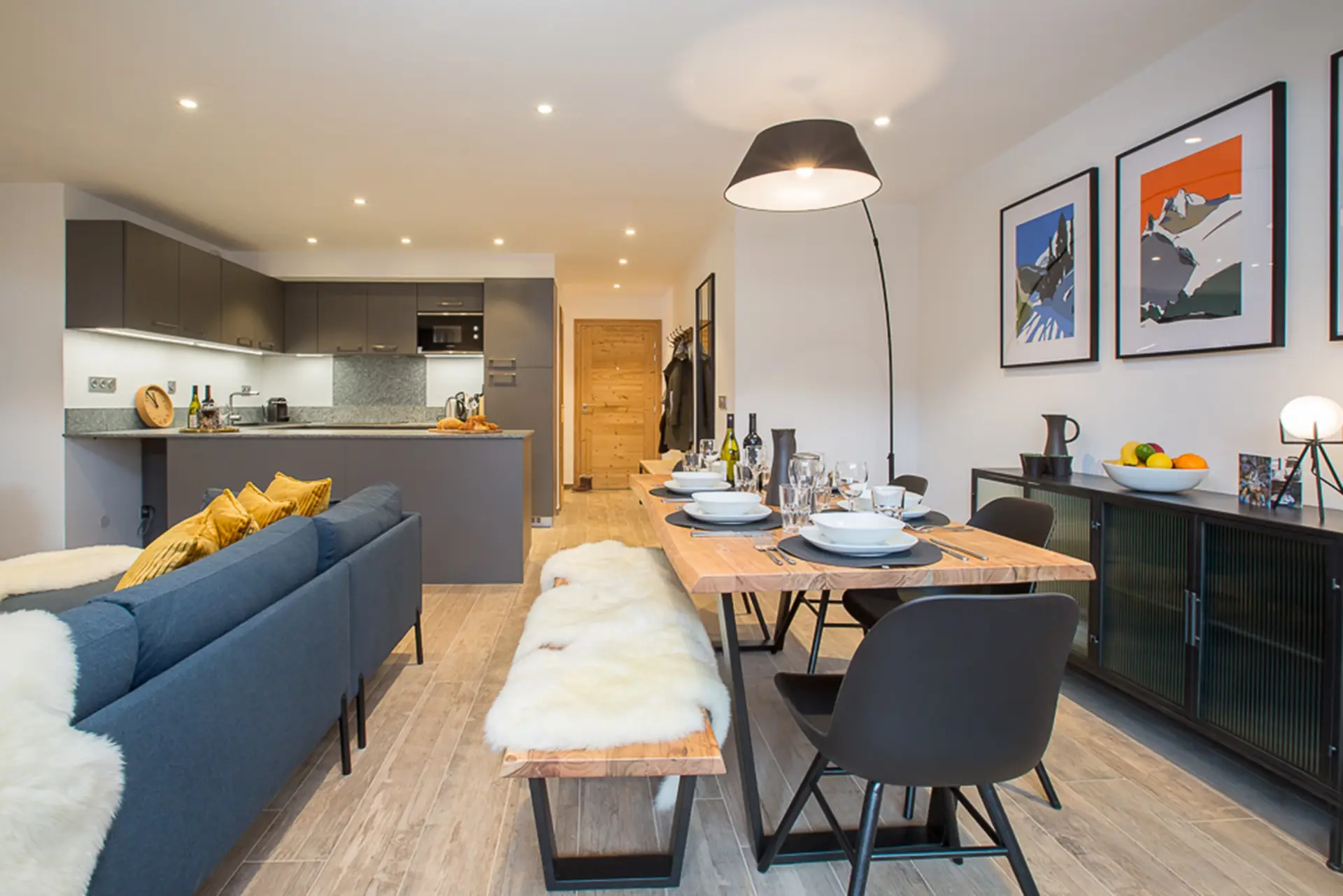 MM Carlina Apt Small 26