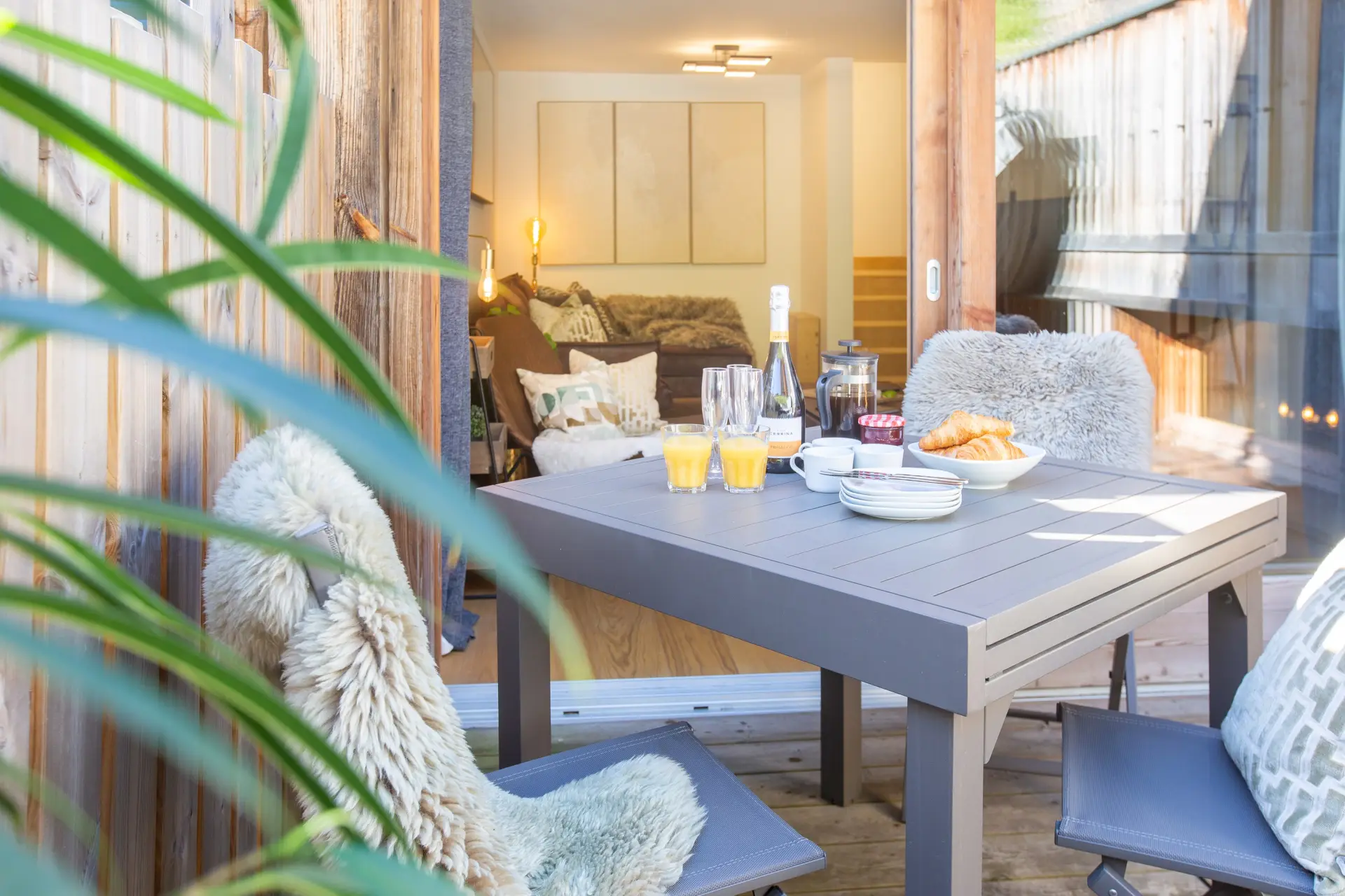 MM Morzna Etoile Living 12